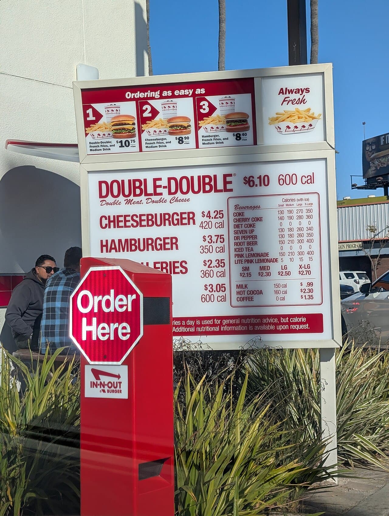 In-N-Out Burger (Wikimedia Commons)