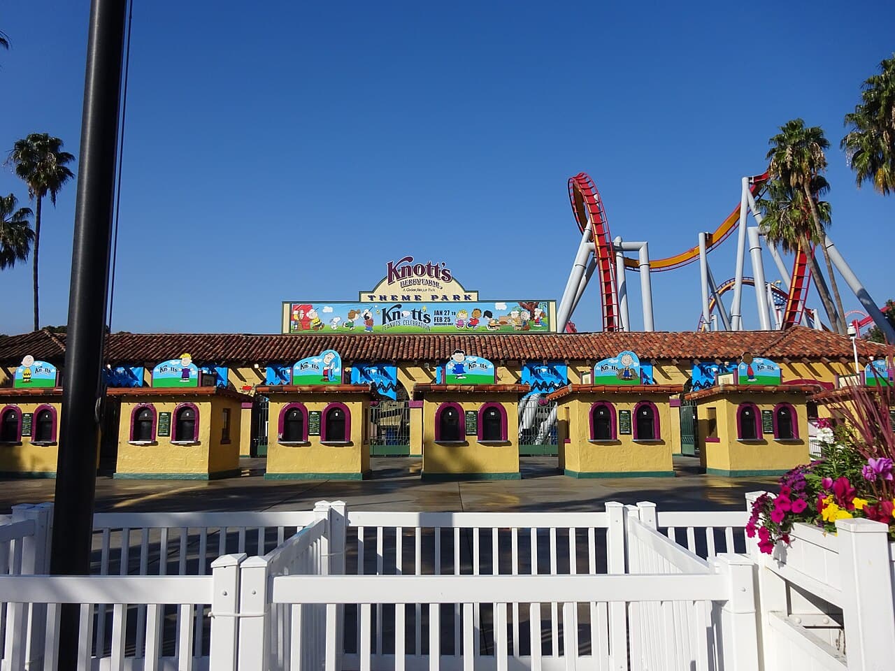 Knotts Entrance