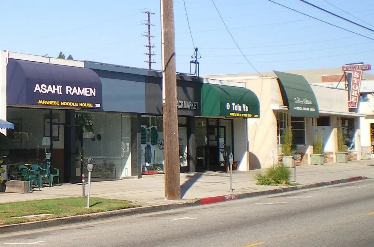 Japanese restaurants and shops on Sawtelle Boulevard
