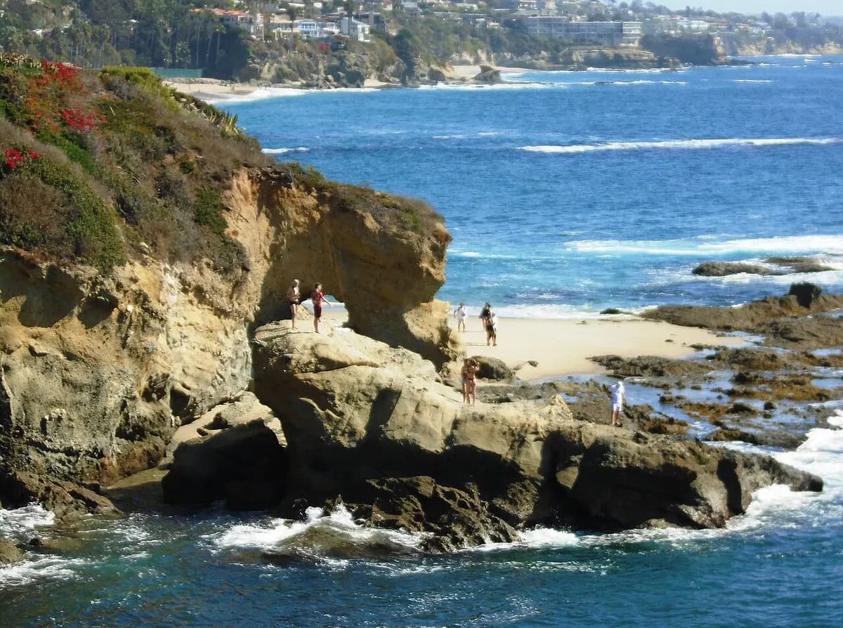 Natural rock arch at Treasure Island Beach, Laguna Beach