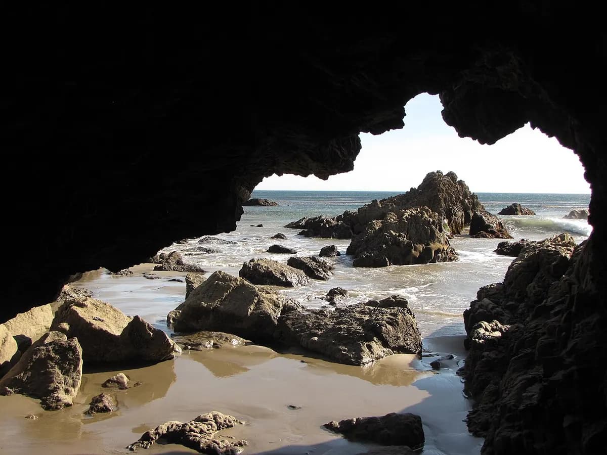 Sea cave and tide pools at Leo Carrillo State Beach, Malibu